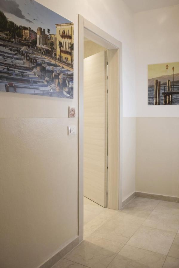 Flower Apartments Bardolino Exterior photo